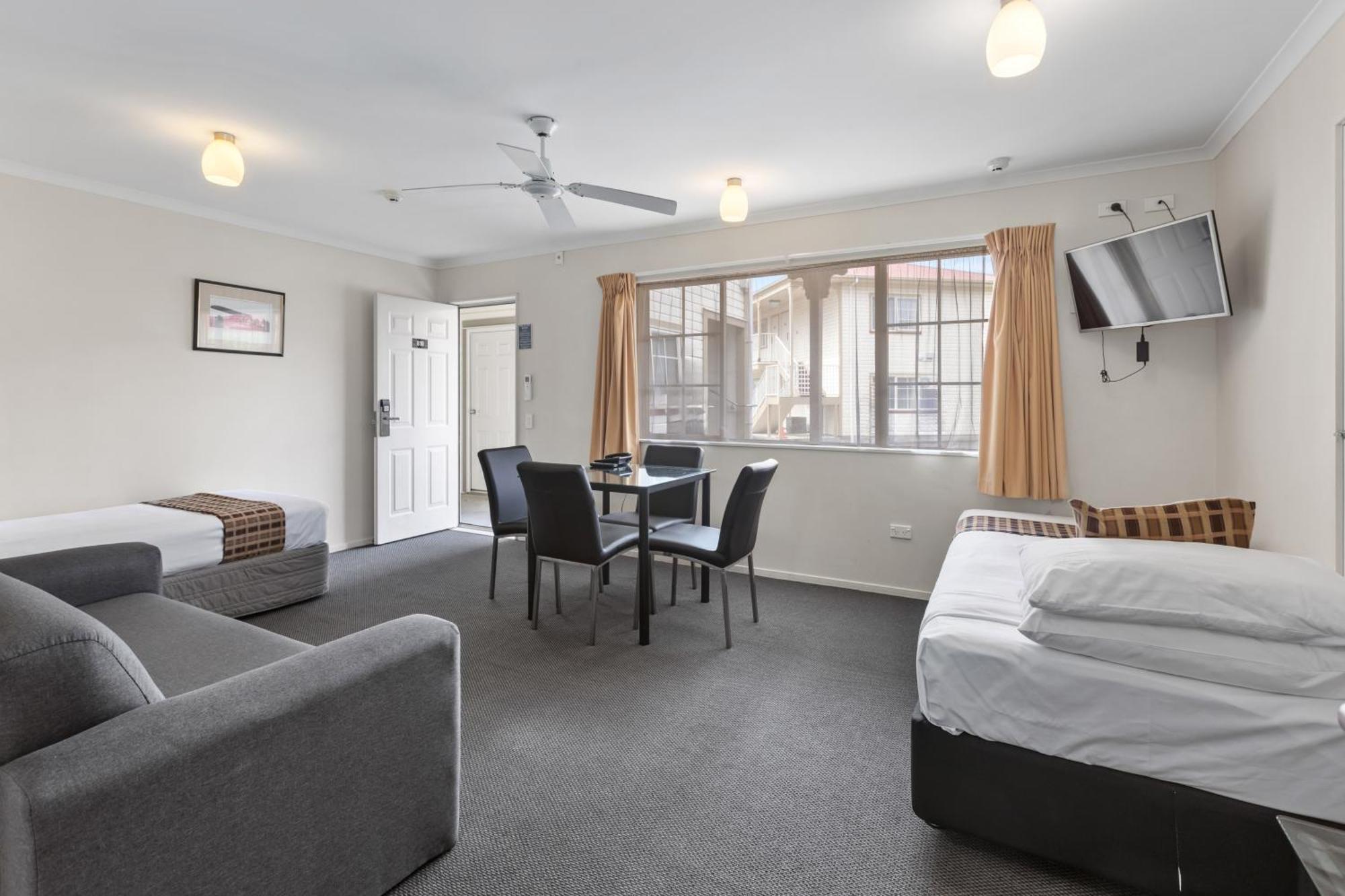 Bks Pioneer Motel Auckland Ruang foto